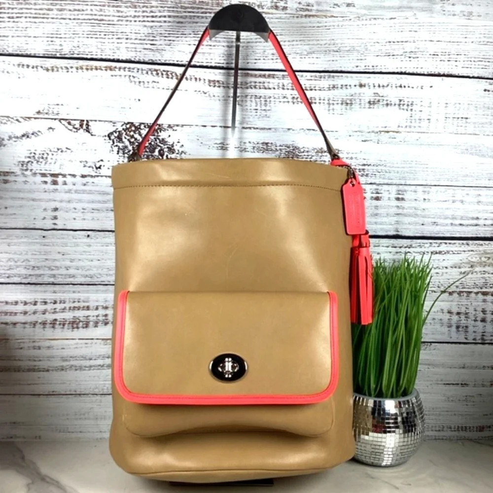 Coach Legacy Archive Rare Tan Coral Pink‎ Leather Hand Shoulder Bag Bucket Purse